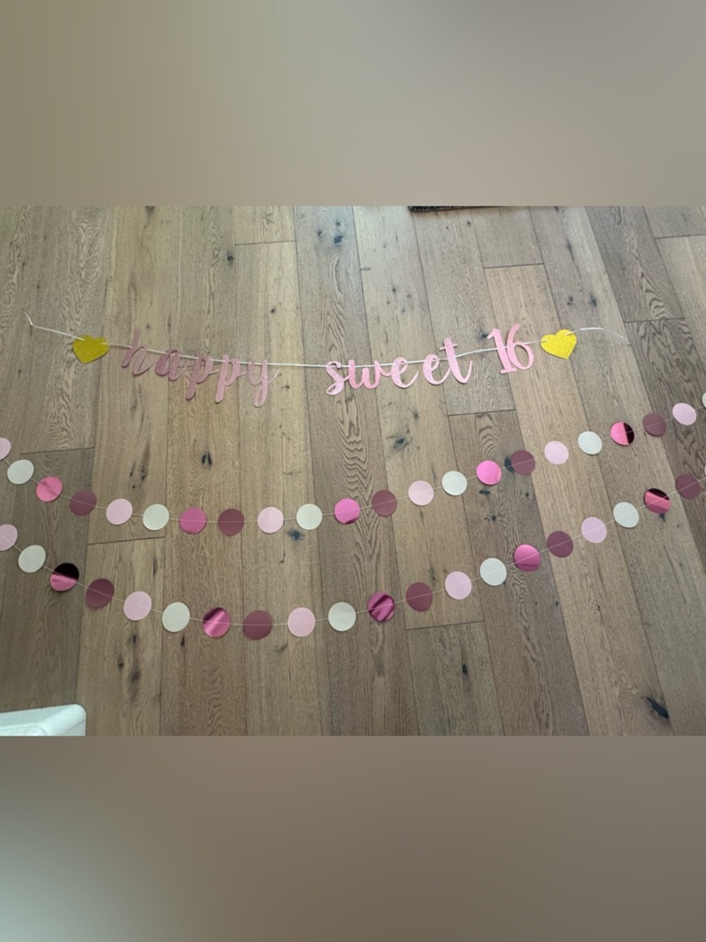 Sweet 16 party decorations
